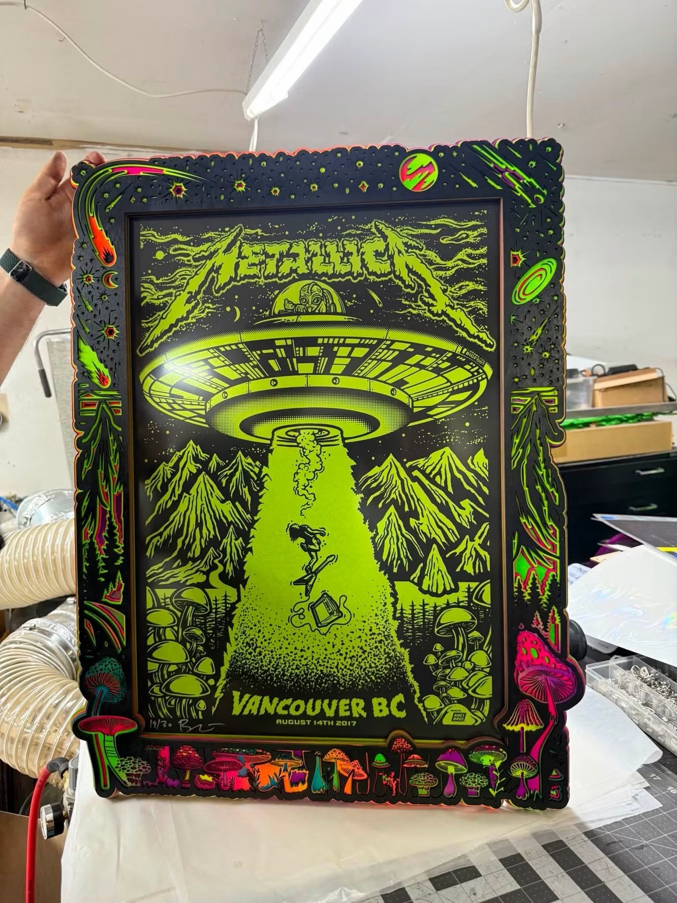 Metallica Vancouver 2017 custom frame - Image 2